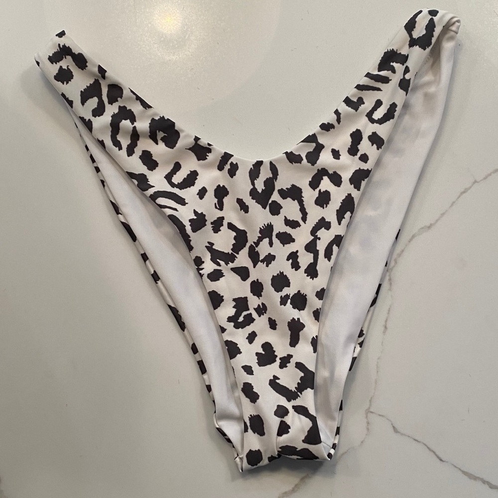 Aerie bathing suit bottoms